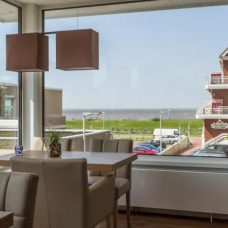 Christiansen Hotel 3*