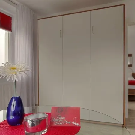 Christiansen מלון