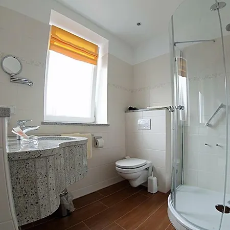 Christiansen מלון דוהנן